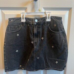 Pacsun Skirt - Black with White Flowers